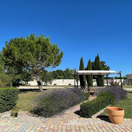 Domaine Du Clos Pallacien Villa Paille Exterior photo